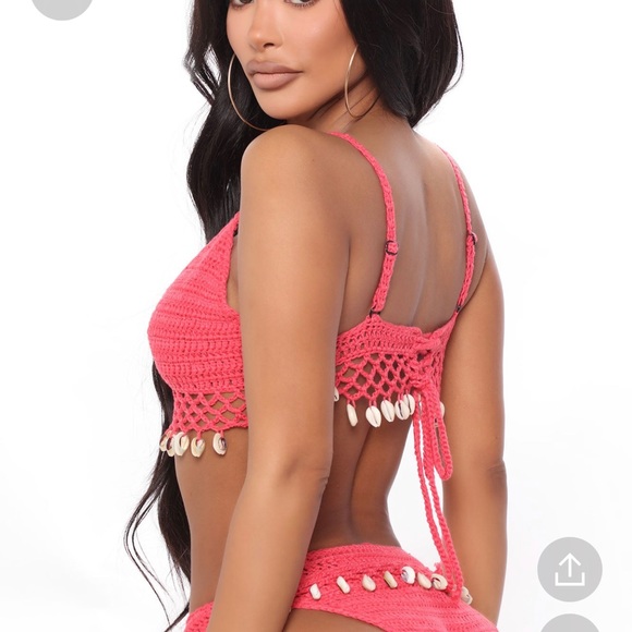 Shell bikini - Picture 2 of 2